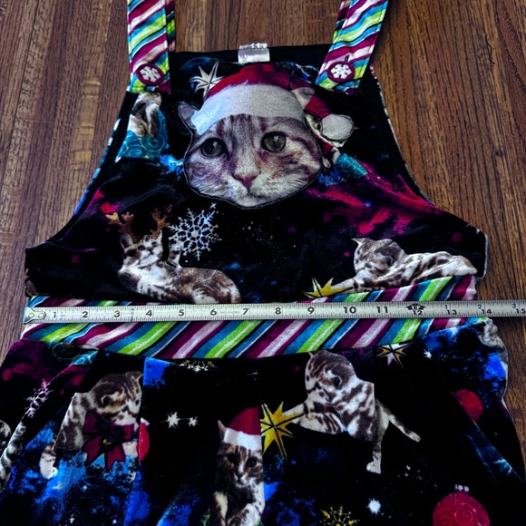 Womens (Jrs) Black Velvet Christmas Kitty Cat Holiday Overalls Jumpsuit - Picture 5 of 13